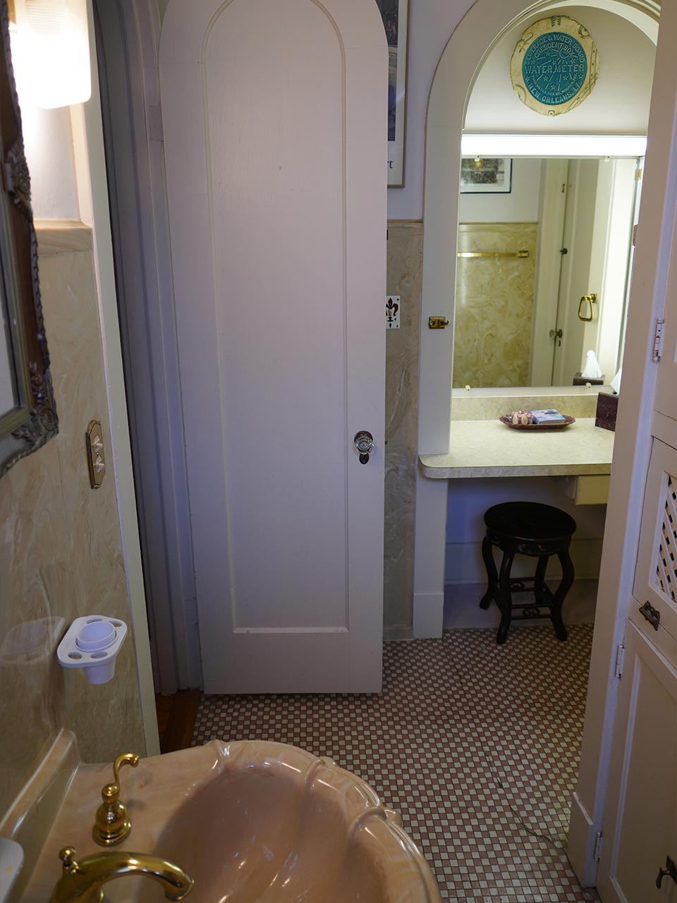 Restored ceramic tile
